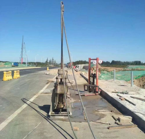 安定公路高聚物注浆加固